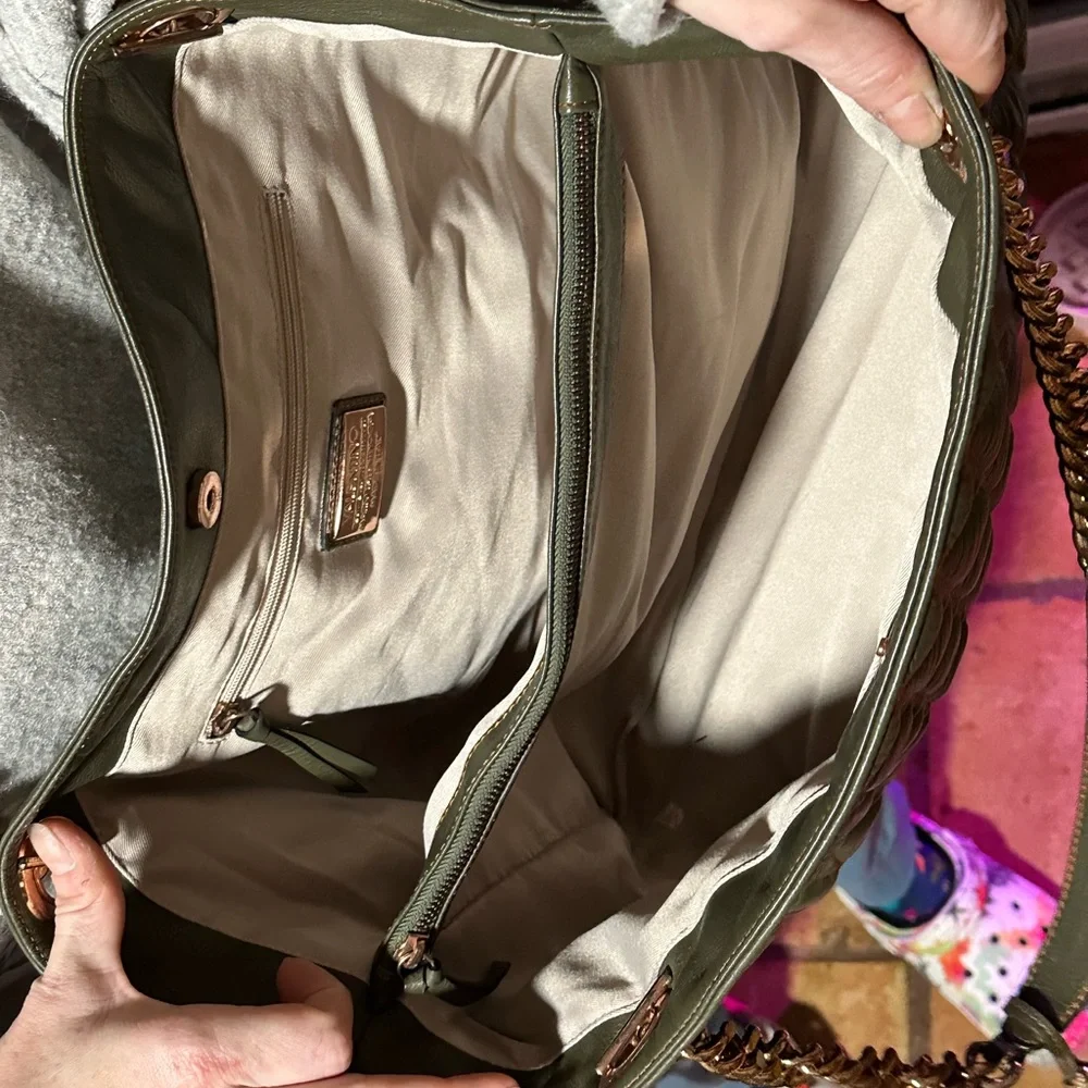 Mario Valentino Spa Quilted Handbag - Picture 2 of 7